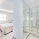 Friends & Family Well presented apartment located in La Dama de Noche, Marbella (foto 3)