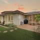Incredible Location - Steps to Torquays Cafes and Beaches - Pet Friendly