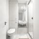2 Bedroom Apartment Short Term Rental & Flexible Renting Shoreditch with Free WiFi & Balcony, Londra (foto 4)