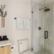 Tide House - Unit B - Modern Seaside 1BD w Parking, El Segundo (fotografie 8)