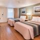 HomeTowne Studios by Red Roof Houston - West Oaks - Energy Corridor