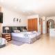 Seacoast Retreat with Pool and Beach Access by Drago Rentals, Albufeira (Foto 8)