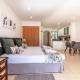 Seacoast Retreat with Pool and Beach Access by Drago Rentals, Albufeira (Foto 9)