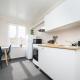 Apartment 8 - Bright 2BR Apartment, Near Centre, Airport Access, Tallinn (Foto 7)