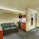 Prairie Crest Red Deer by IHG, Red Deer (photo 5)