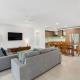 'Melaleuca' Three-bedroom Suite with Adjacent Studio at Temple Resort, Palm Cove (fotografie 10)