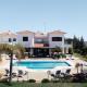 Mountain view 6 bed mansion with Private Padel Court, Pool & Gym, Larnaka