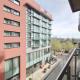 Two-Bedroom Apartment with River Views, Beckton (fotografie 6)