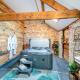 Bockety Barn, Stalham (photo 3)