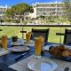 Charmant appartement, calme avec vue piscine, 1km de la plage, Olhos de Água, Albufeira