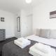 3 Bedroom Old Street Apartment - City Views, Londýn (fotografie 8)