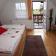 Buschenschank Orsl, Wildbach (Foto 4)