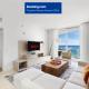 25 min to FIFA! Luxury Oceanview Condo at Lyfe Resort - STEPS TO THE OCEAN, HOT TUB AND ROOFTOP POOL, Hollywood