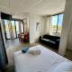 Family-friendly with balcony and terrace, Puerto Ayora (photo 10)