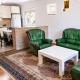 Udoban porodični apartman ViS Raška, 80m2, parking, bašta, Raška