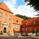 Sophiendal Manor, Låsby