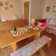 Cottage in Montelabbate with Pool & Forest, Montelabbate (photo 3)