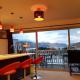 Central Lakeview Apartment with amazing rooftop 镇上湖景三室套房 Queenstown - Photo 3