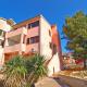 Apartments Sandra 1335