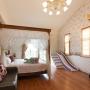 Bed & Breakfasts - Dongshan, Isa Castle Homestay