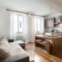 Apartments - Florence, Carmine Suite