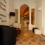 Hostely - Sliema, Corner Hostel