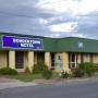 Motely - Bordertown, Bordertown Motel