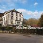 Hotely - Villeneuve-lʼArchevêque, Auberge des Vieux Moulins Banaux