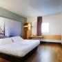 Hotely - Les Herbiers, B&B Hotel LES HERBIERS