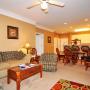 Апартаменты - Calabash, 240 06 Woodlands Way Condo