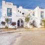 Apartmanok - Zāwiyat al ‘Awwāmah, Three-Bedroom Apartment in Marsa Matruh