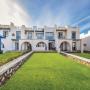 Nyaralók - Zāwiyat al ‘Awwāmah, Three-Bedroom Holiday Home in Marsa Matruh