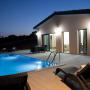 Villen - Meganisi, Nema Villa