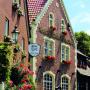 Hotely - Lüdinghausen, Mutter Siepe