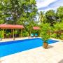 Отели - Ojochal, Hotel El Mono Feliz