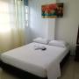 Vendégházak - Floridablanca, Hostal Avenida El Bosque
