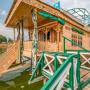 Imbarcazioni - Srinagar, 4 BHK Houseboat in Nageen Lake, Srinagar(8A36), by GuestHouser