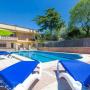 Ville - Blanes, Blanes Villa Sleeps 17 Pool WiFi