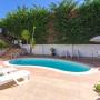 Villen - Lloret de Mar, Lloret de Mar Villa Sleeps 9 Pool WiFi
