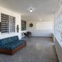 Nyaralók - Carolina, Entire first-floor house 9 minutes from Airport
