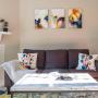 Ferienwohnungen - Charlotte, Colorful + Spacious 2BR | Near Spectrum + Stadium