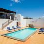 Vily - Playa Blanca, Claveles y Sol