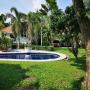 Vily - Hua Hin, Stunning Guesthouse with pool and peace garden