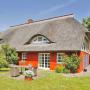 Dovolenkové domy - Rubitz, 5_Sterne_Ferienhaus mit Reetdach