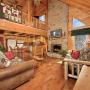 Holiday homes - New Era, Honey Bear Hideaway