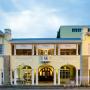 Szállodák - Oudtshoorn, Queens Hotel
