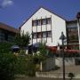Hostince - Eisenach, An der Linde
