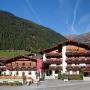 Szállodák - Neustift im Stubaital, Hotel zum Holzknecht am See