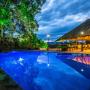 Гостевые дома - Нелспрёйт, La Roca Guesthouse