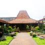Ferienhäuser - Yogyakarta, Joglo House Syariah Nologaten